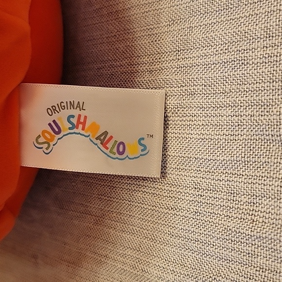 Janna Strawberry Jam - Picture 4 of 8